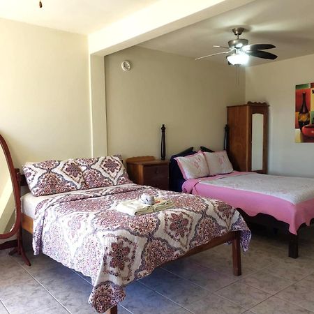 Beach Side Condos Caye Caulker By Ccvh Εξωτερικό φωτογραφία