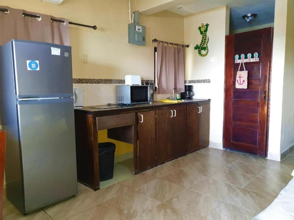 Beach Side Condos Caye Caulker By Ccvh Εξωτερικό φωτογραφία
